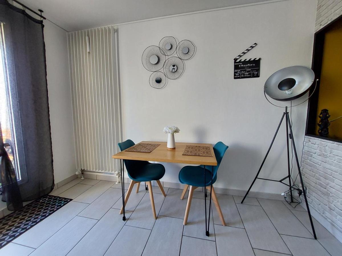 Studio Sur Les Rives D'Allier Moulins  Exteriör bild