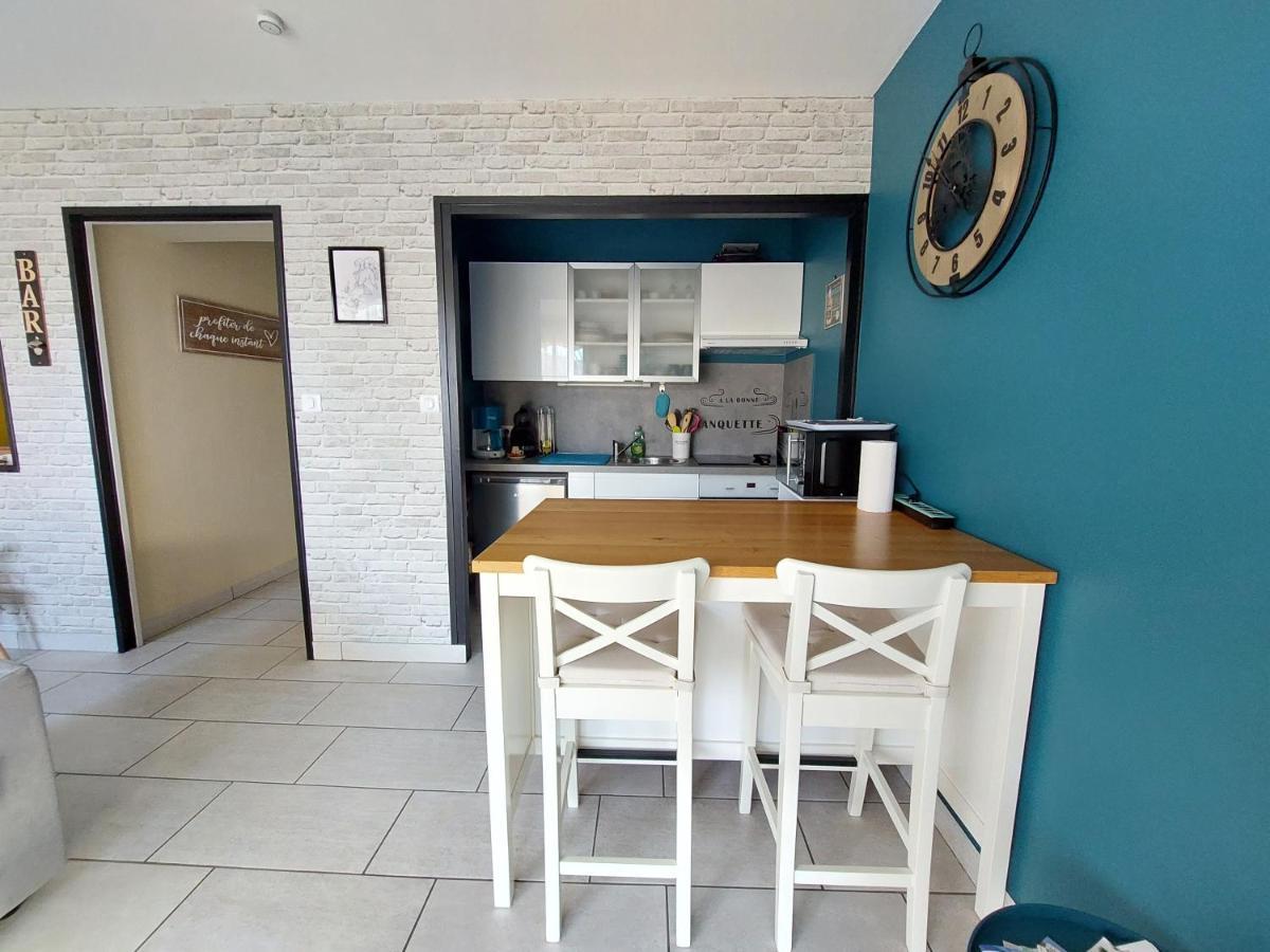 Studio Sur Les Rives D'Allier Moulins  Exteriör bild